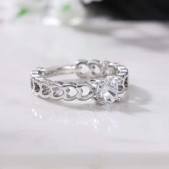 💍Lovely Anillos Hollow Heart Round Cut Moissanite Eternity Ring for Women, K770 - Picture 5 of 10